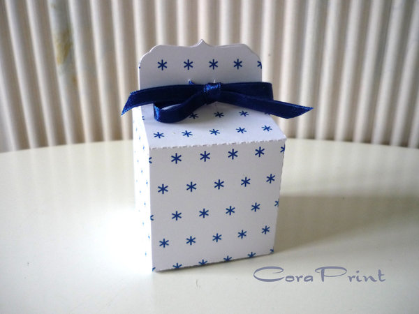 Geschenkschachtel - Box - Gastgeschenke Sterne dunkelblau-weiß 5 Stück