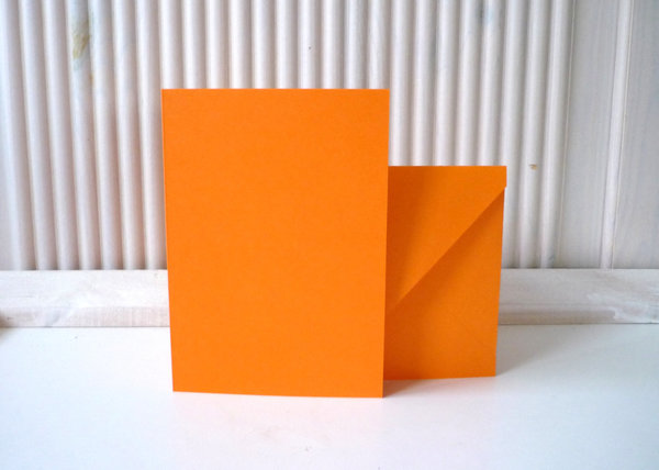 10 Doppelkarten B6 orange - 210 g/m² mit Kuverts 120 g/m²